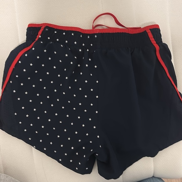 USA Nike Shorts - Picture 2 of 3